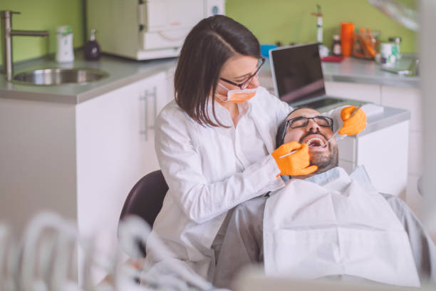 Best Weekend Emergency Dentist in Bethlehem Village, CT